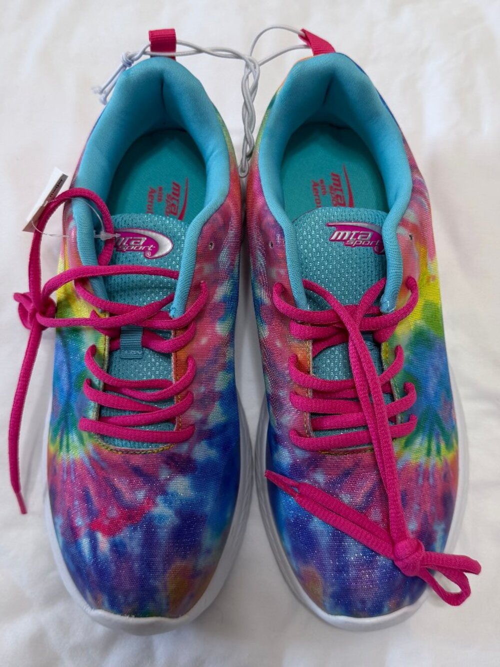 BRAND NEW NWT MTA SPORT TIE DYE TENNIS SHOES SNEAKERS - VERY COLORFUL - SIZE 8.5
